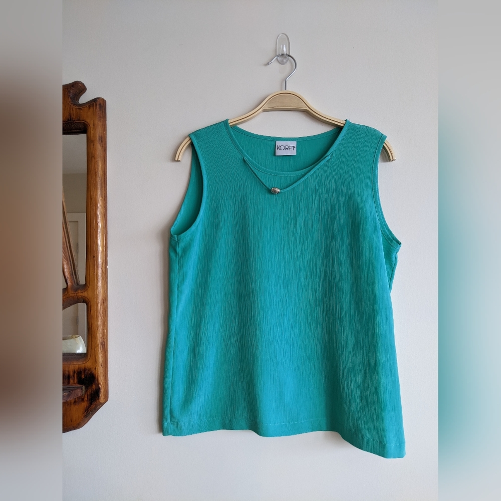 Koret || Aquamarine with Bead Detail Top